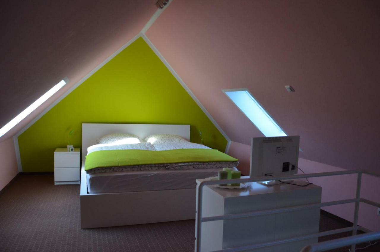 Ferienwohnung Zenobia Neu Roggentin Екстериор снимка